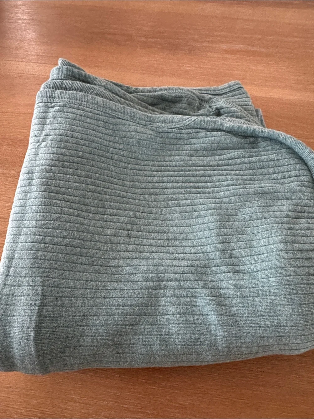Kate Quinn ribbed double layer blanket